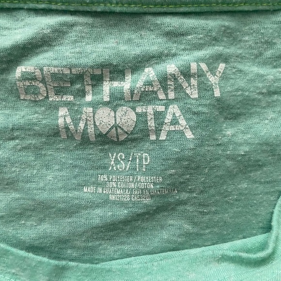 Bethany Mota Crop Top Bundle - Picture 3 of 5